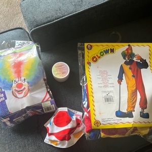 OS-Adult Clown 🤡 Costume with Wig, mask and make up. EUC